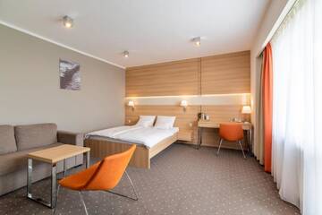 Фото номера Двухместный номер «Комфорт» с 1 кроватью, вид на море Отель Vestina Wellness &amp; SPA Hotel г. Мендзыздрое 3